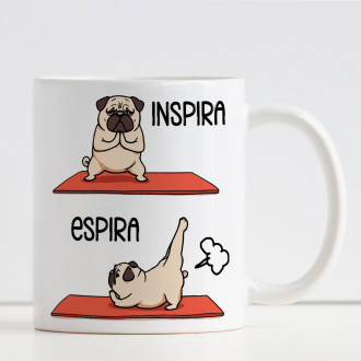 Tazza ironica per amanti dello yoga, inspira.. espira, personalizzata con nome